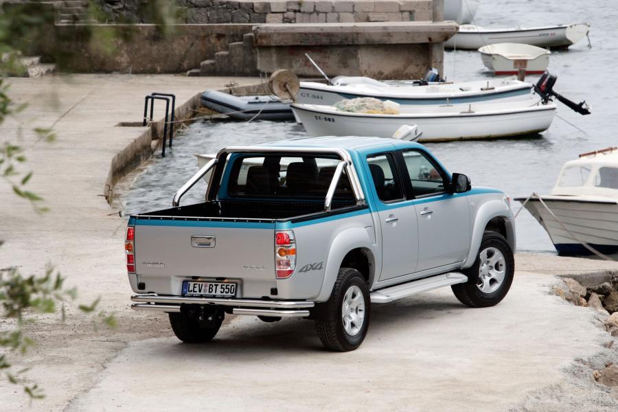  Mazda BT-50 2008 года  (фото 13 из 91)